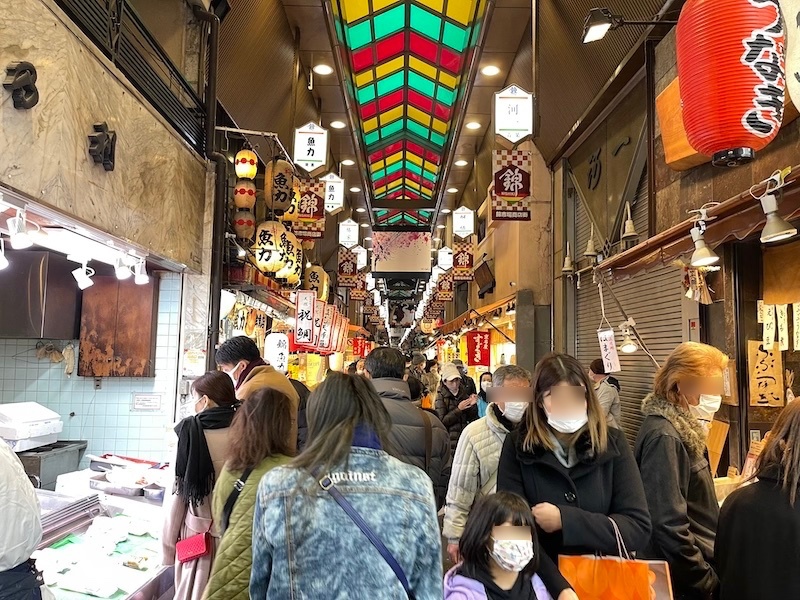 Walking around Kyoto (Last day of the year at Nishiki Market)
