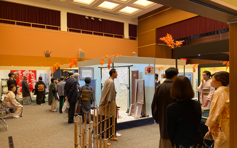 There are smiles everywhere at the Rakushukai venue (this year we are limiting the number of people at different times). I managed to watch the show at a slower pace.